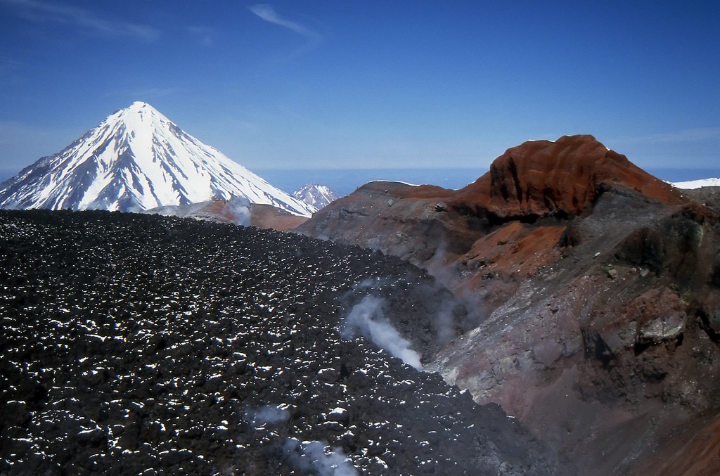 Kamchatka Volcanoes (photo by Giorgio Galeotti)