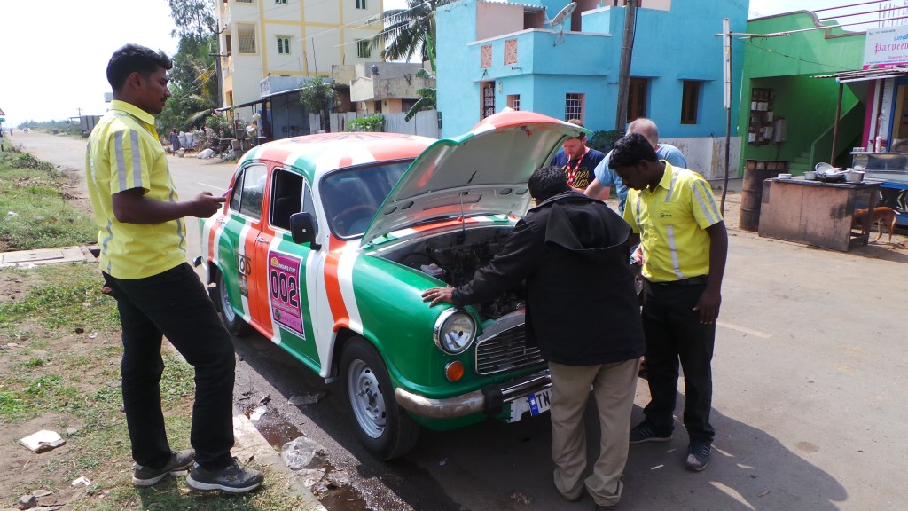 Getting the car fixed on the roadside (photo by Jennifer Walker)