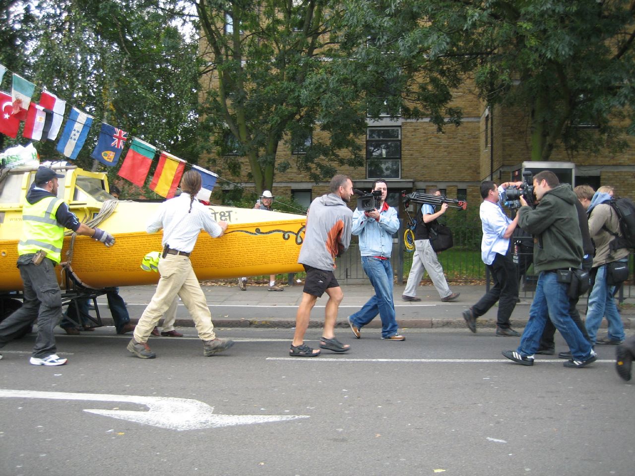 Jason Lewis proceeds towards Greenwich Meridian Line (Photo by)