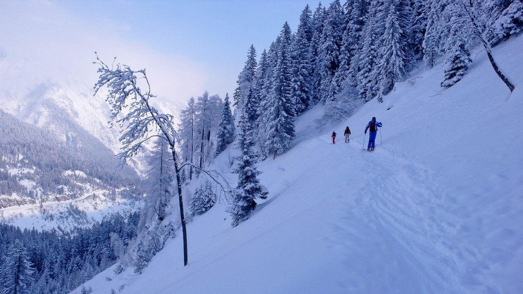 skiing in Austria