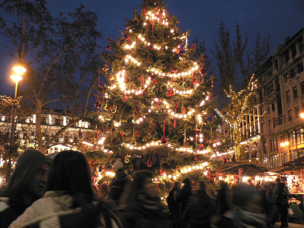 christmas festivals around the world