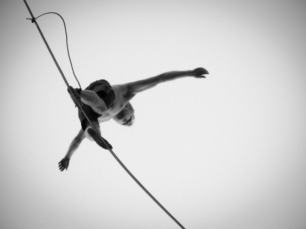 Tightrope Walking and Slacklining