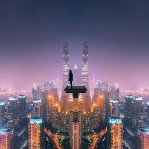 Urban Alpinists and Rooftoppers