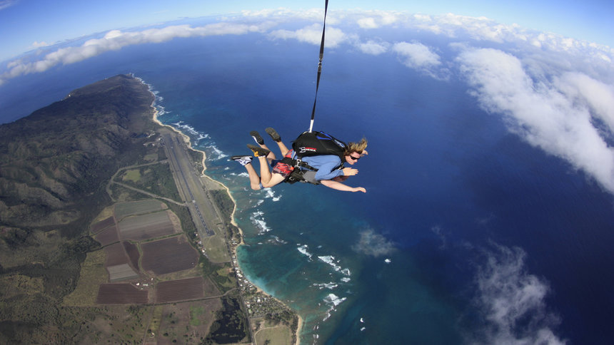 skydiving hawaii