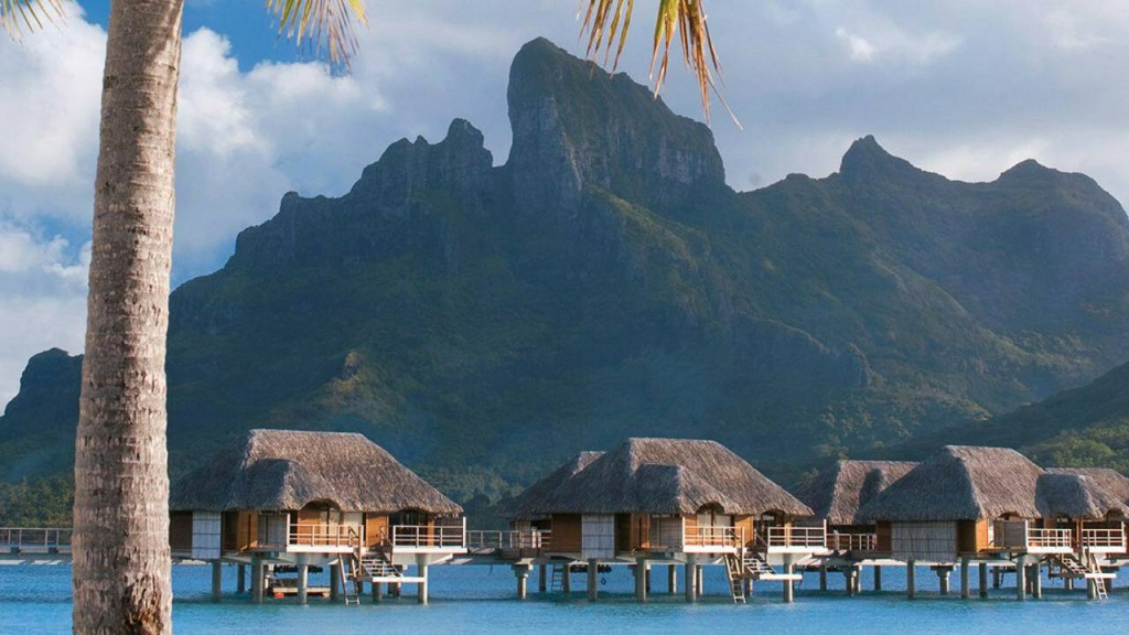 Four Seasons Resort Bora Bora