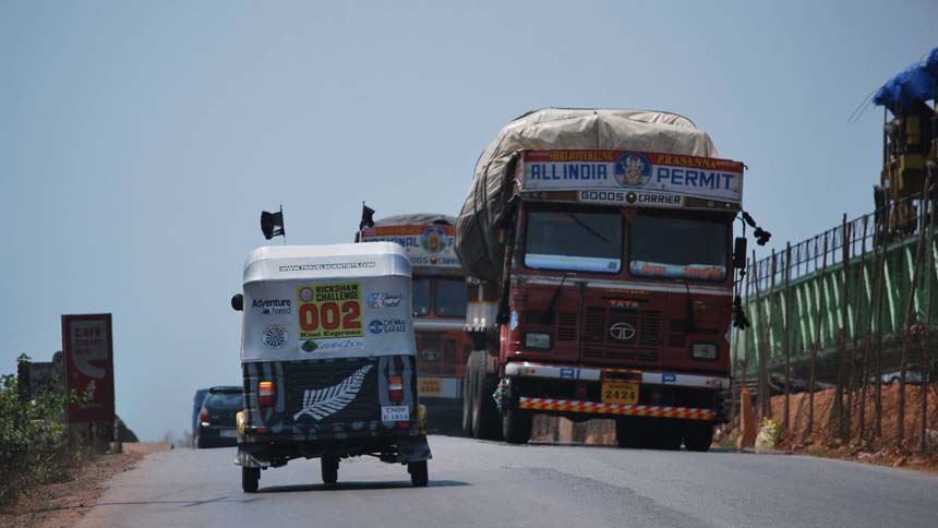 Rickshaw race in Goa