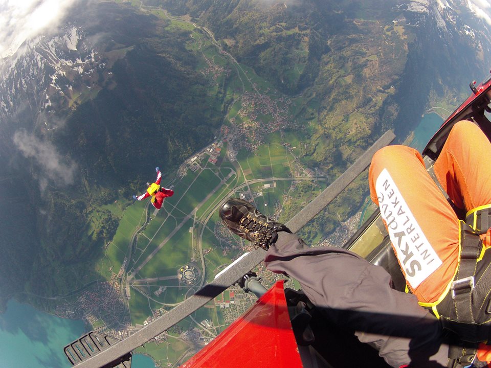 skydive helicopter