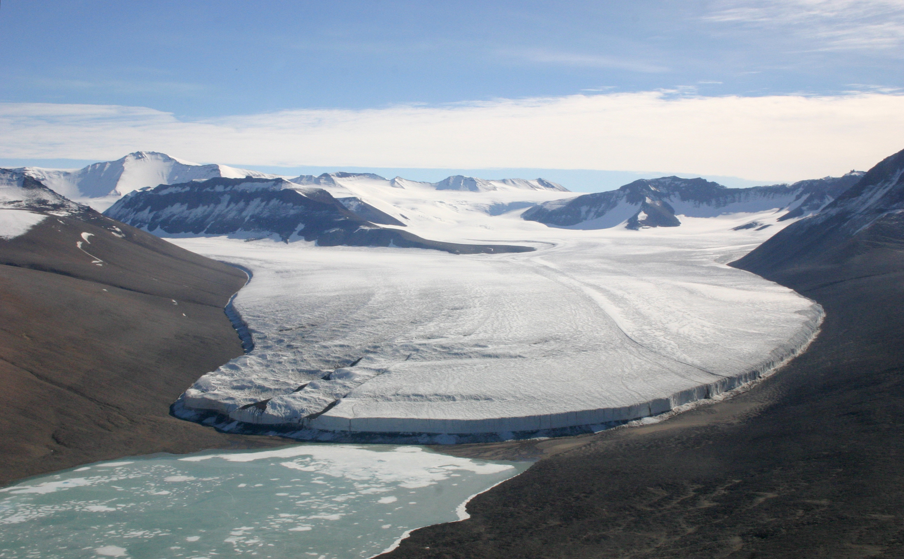 Upper_Victoria_Glacier